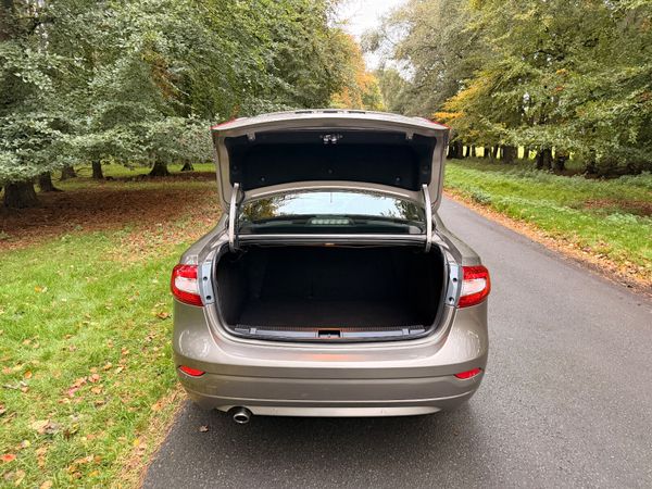 Renault Fluence 2016 Limited Edition 370141386