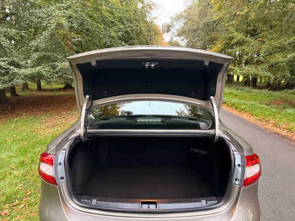 Renault Fluence 2016 Limited Edition 370141387