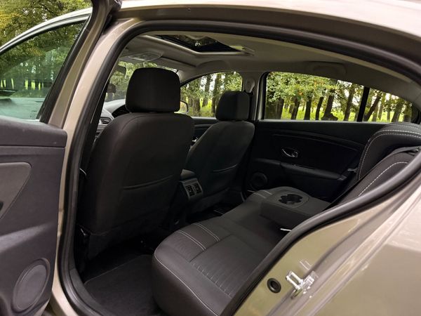 Renault Fluence 2016 Limited Edition 370141383