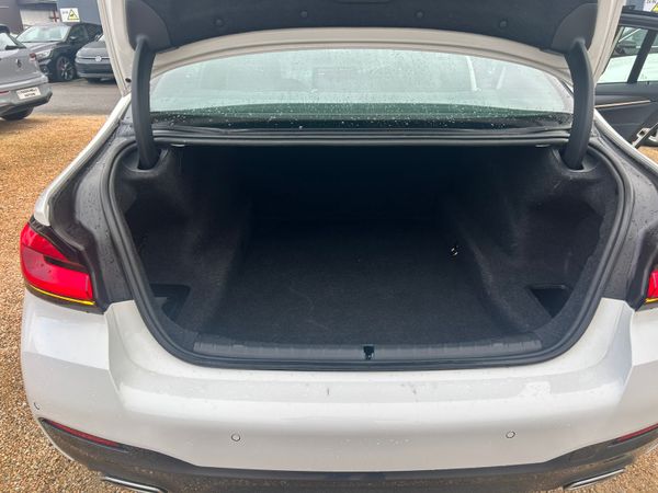 BMW 520D MSPORT 370154070