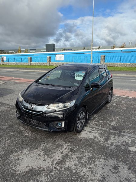 2014 Honda Fit 1.5 Hybrid 370155642