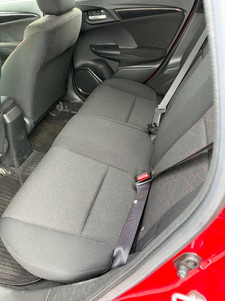 2015 Honda Fit 1.5 Hybrid LOW KMS HIGH SPEC 370151797