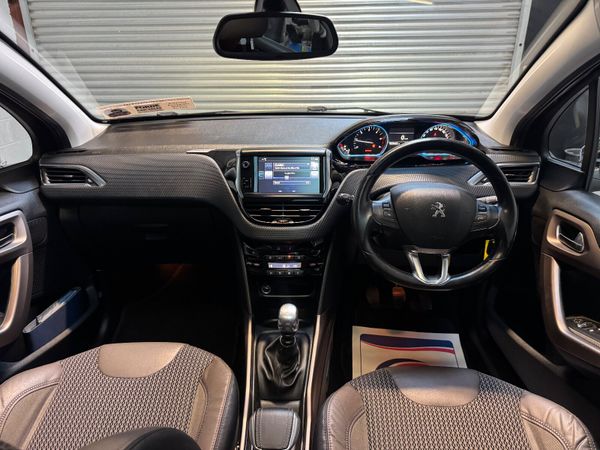 Peugeot 2008 2015       New NCT ! 370168267