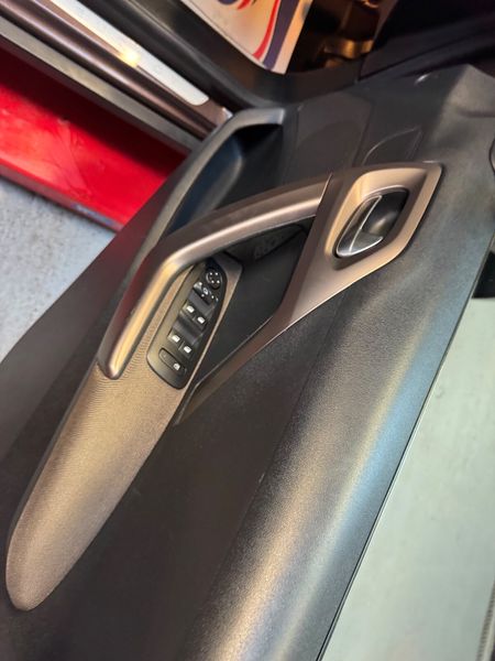 Peugeot 2008 2015       New NCT ! 370168303