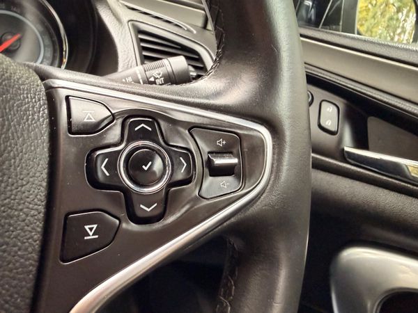 Opel Insignia 2016 Diesel 370162154