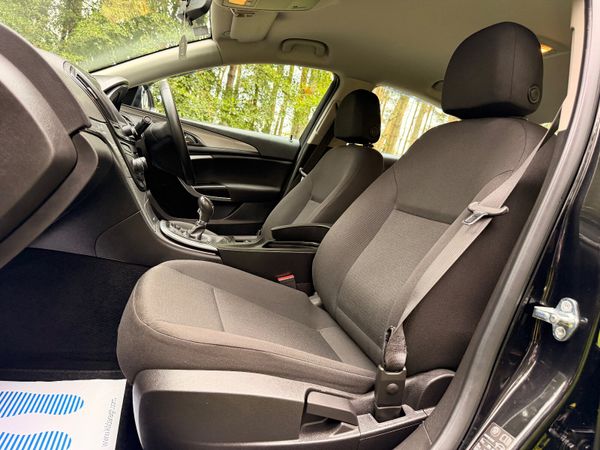 Opel Insignia 2016 Diesel 370162164