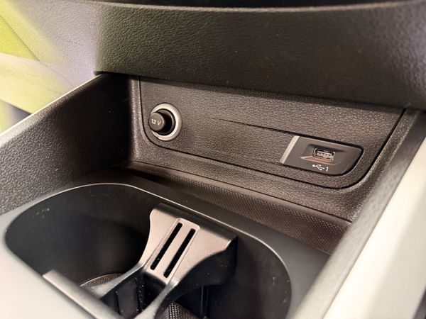 Audi Q2 2017 TDI Irish Car 370162513