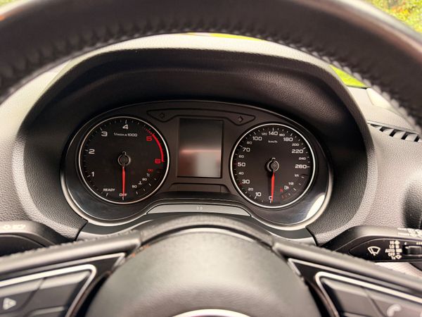 Audi Q2 2017 TDI Irish Car 370162520