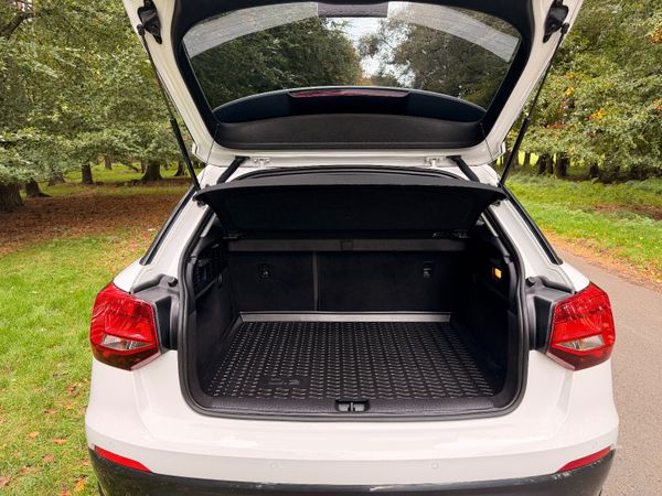 Audi Q2 2017 TDI Irish Car 370162561