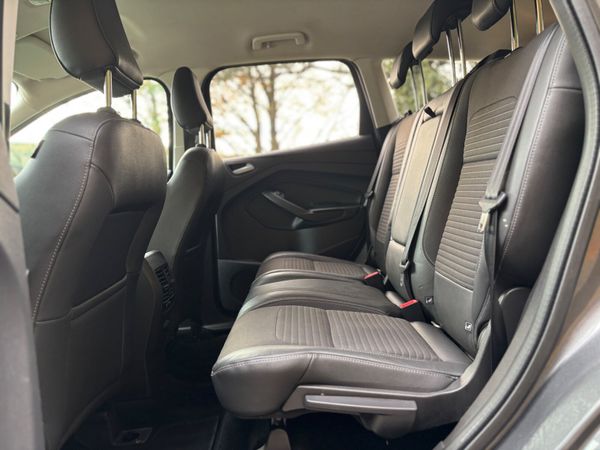 ⭐️STUNNING! 2019 Ford Kuga TITANIUM 4X4 370178017