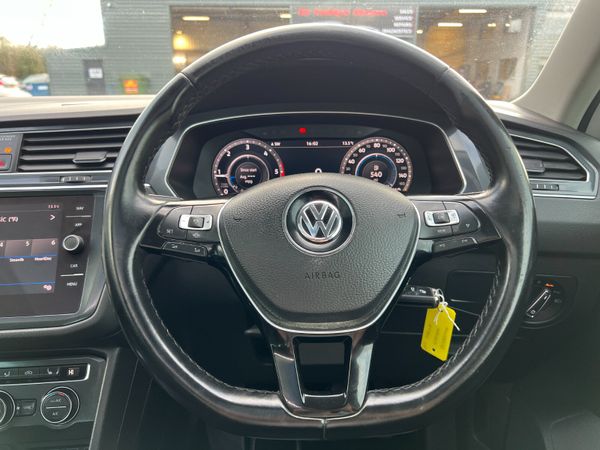 2018 (182) Volkswagen Tiguan SEL 2.0 TDI BMT -Auto 370171725