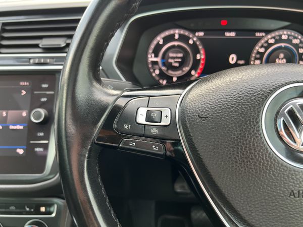 2018 (182) Volkswagen Tiguan SEL 2.0 TDI BMT -Auto 370171726