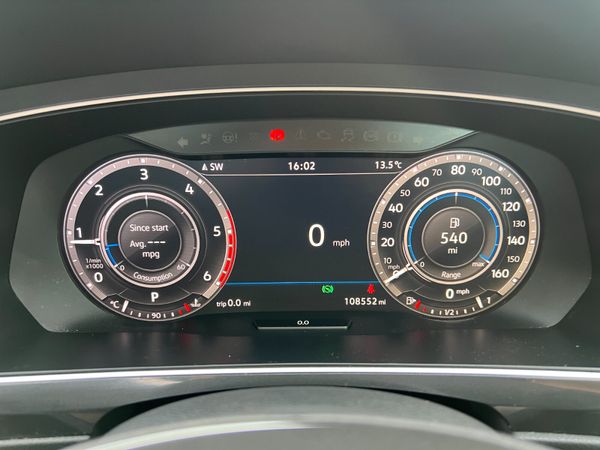 2018 (182) Volkswagen Tiguan SEL 2.0 TDI BMT -Auto 370171728