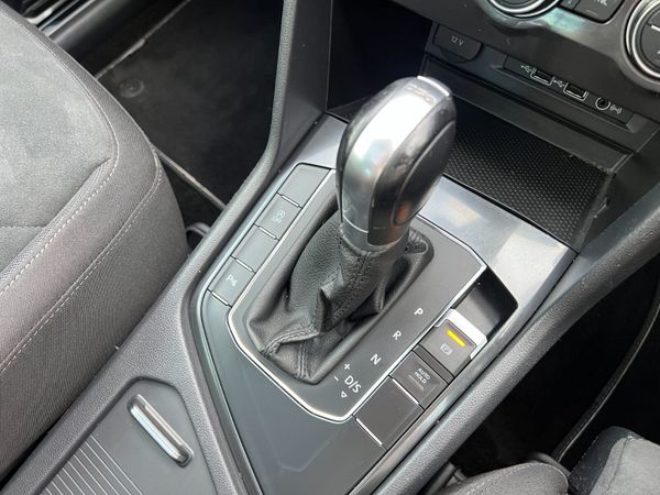 2018 (182) Volkswagen Tiguan SEL 2.0 TDI BMT -Auto 370171735