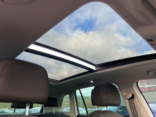 2018 (182) Volkswagen Tiguan SEL 2.0 TDI BMT -Auto 370171738