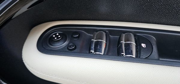 2016 Mini Countryman (PAN ROOF) Manual 370173229