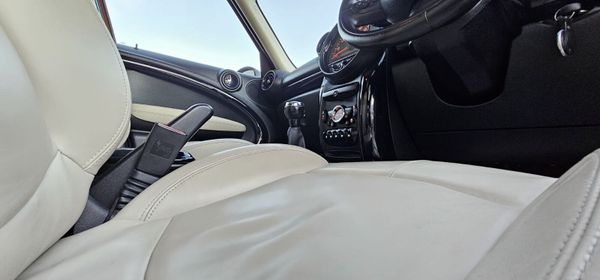 2016 Mini Countryman (PAN ROOF) Manual 370173223