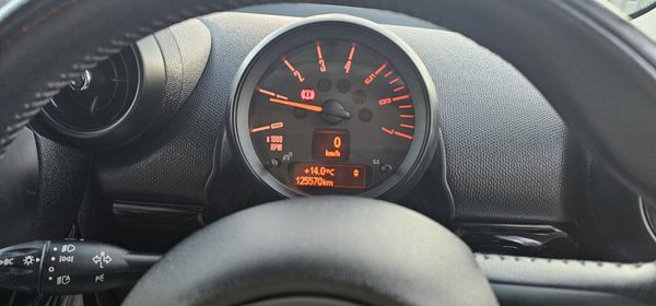 2016 Mini Countryman (PAN ROOF) Manual 370173231