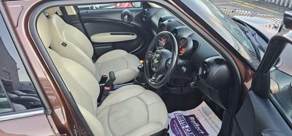 2016 Mini Countryman (PAN ROOF) Manual 370173232