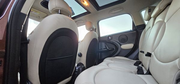 2016 Mini Countryman (PAN ROOF) Manual 370173241