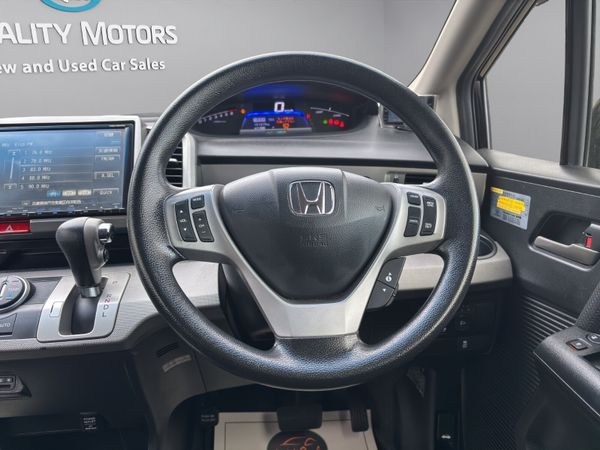 2014 HONDA FREED HYBRID AUTOMATIC (S138) 370184029