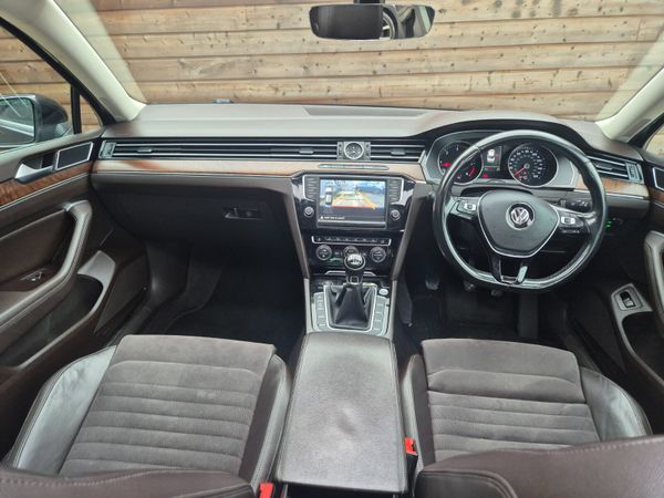 Volkswagen Passat 2016 370184523