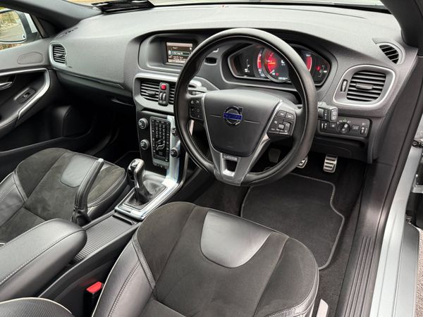 Excellent Condition 161 Volvo V40 R-Design! 370182474