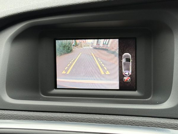 Excellent Condition 161 Volvo V40 R-Design! 370182509