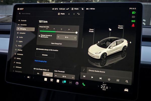 // Deposit Taken // 370197179