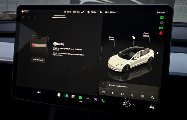 // Deposit Taken // 370197556