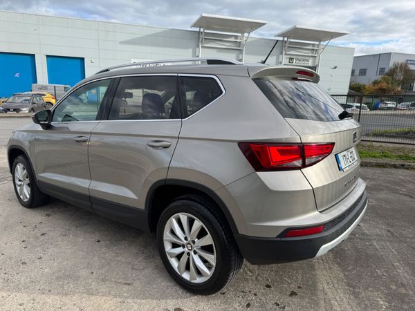 SEAT Ateca 2017 370212886