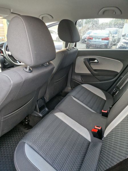 2016 volkswagen Polo Cross | 1.2 TSI Auto 370213655