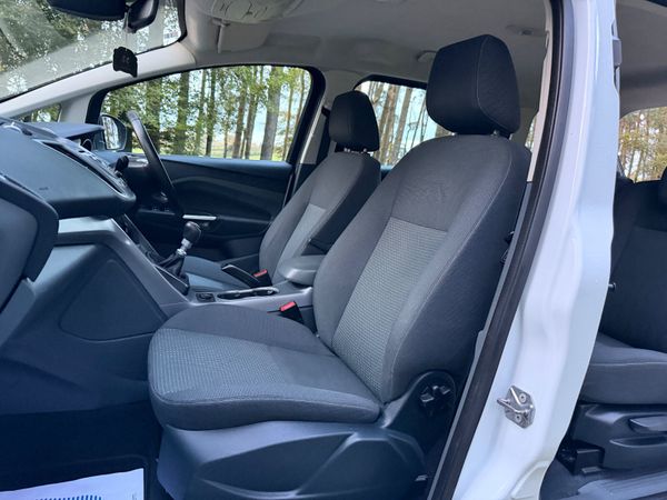 Ford Grand C-Max 2015 7 Seats 370227785