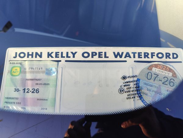 BMW 5-Series 2018 530E 370222022