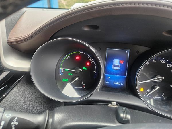 192 Toyota CH-R Automatic Hybrid / G leather Spec 370236199