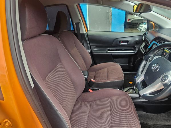 2016 Toyota Aqua Hybrid Sports Auto 370237749