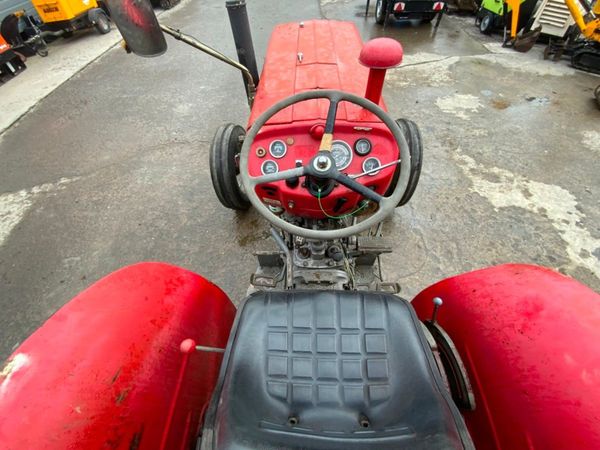 .MASSEY FERGUSON 135.......ONLY 3505hrs.......224. 370240400