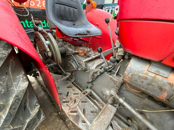 .MASSEY FERGUSON 135.......ONLY 3505hrs.......224. 370240401