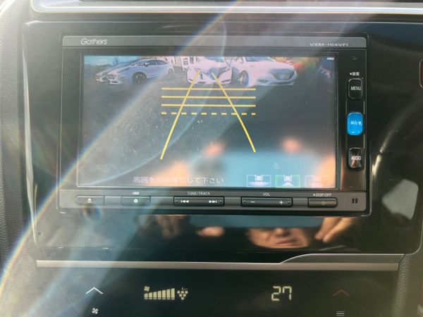 16 Honda Fit Hybrid 370243481