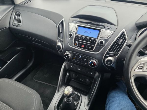 Hyundai ix35 2012 370250771
