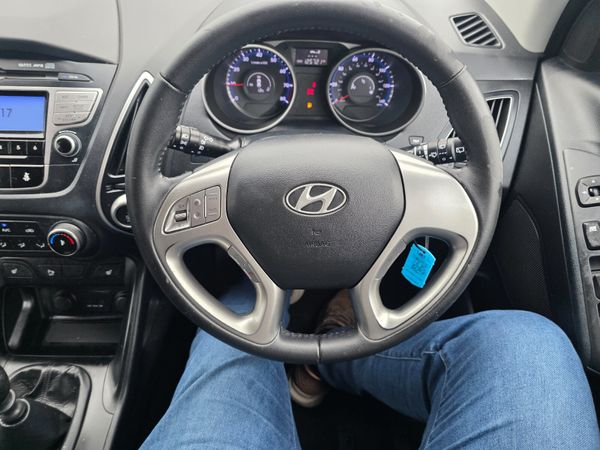 Hyundai ix35 2012 370250772