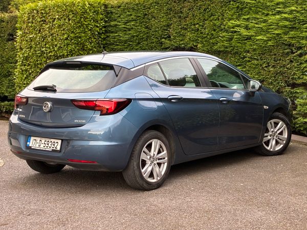 Vauxhall Astra 2017 *NCT 03-26* 370267223