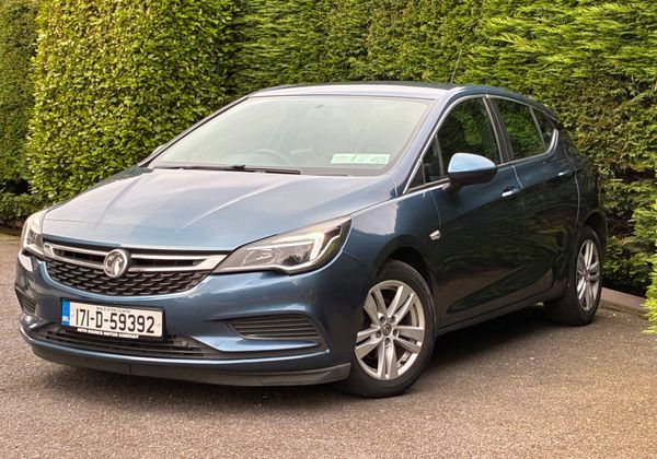 Vauxhall Astra 2017 *NCT 03-26* 370267244