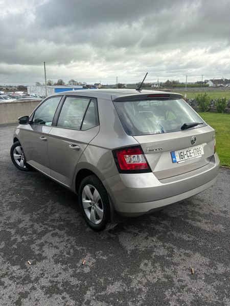 Skoda Fabia 2016 370269617