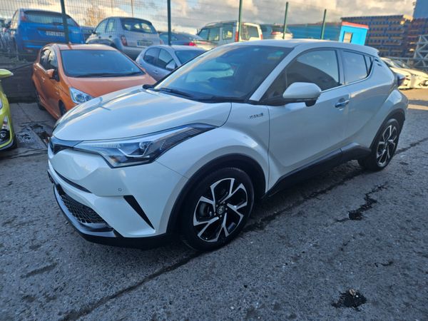 2018 Toyota CH-R Hybrid Automatic 370280970