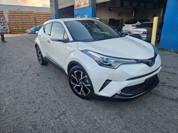 2018 Toyota CH-R Hybrid Automatic 370280972