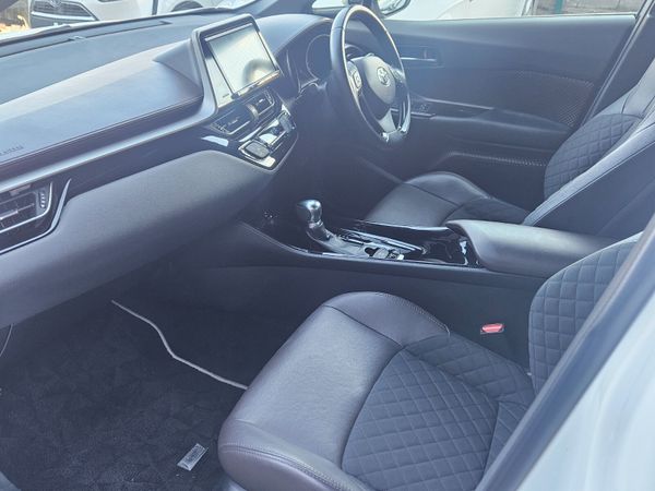 2018 Toyota CH-R Hybrid Automatic 370280984