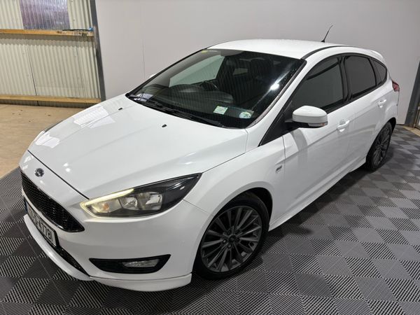 17 Ford Focus St-Line 1.5 TDCi 120 Bhp Auto 370281792
