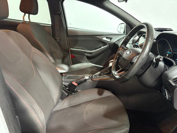 17 Ford Focus St-Line 1.5 TDCi 120 Bhp Auto 370281807