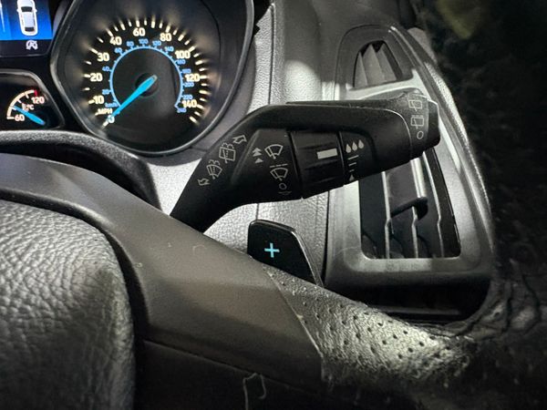 17 Ford Focus St-Line 1.5 TDCi 120 Bhp Auto 370281814